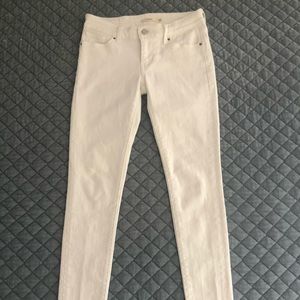 Levi 711 skinny white jeans